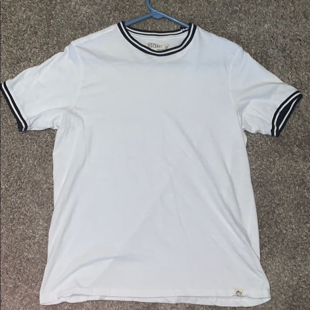White Free Planet Tee Shirt Medium